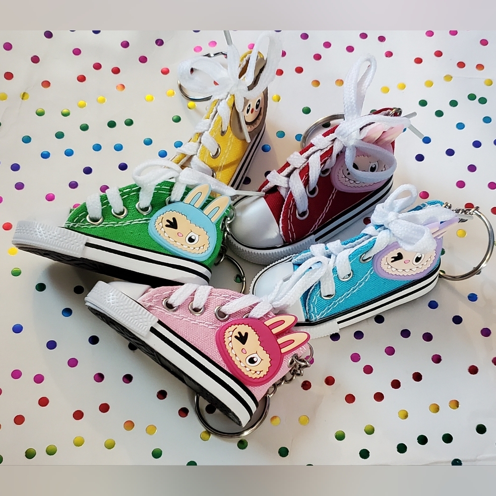 Shoe Sneaker Keychains, Bagcharm-NEW-ONE For $15๐ฅ๐ฅ๐ฅ - Picture 6 of 6